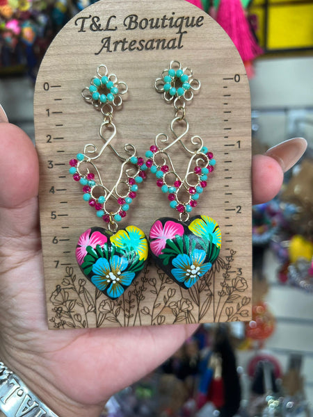 Danna/ Aretes de copal, Aretes Tradicionales Mexicanos, Aretes pintados a mano, Artesanía Mexicana