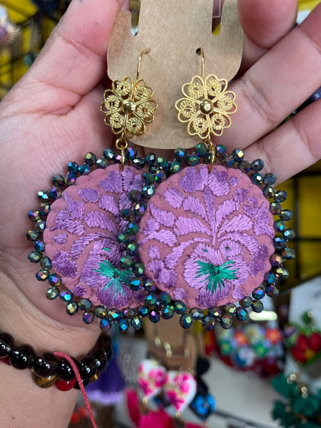 Aretes de circulos Bordados, aretes Tradicionales Mexicanos, Aretes bordados A mano, Artesanía Mexicana, Aretes San Antonino