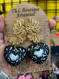 Aretes de corazon Bordados, aretes Tradicionales Mexicanos, Aretes bordados A mano, Artesanía Mexicana, Aretes San Antonino