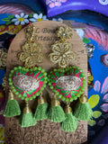 Aretes de corazon Bordados, aretes Tradicionales Mexicanos, Aretes bordados A mano, Artesanía Mexicana, Aretes San Antonino