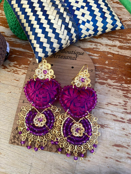 Aretes de corazon Bordados, aretes Tradicionales Mexicanos, Aretes bordados A mano, Artesanía Mexicana, Aretes San Antonino