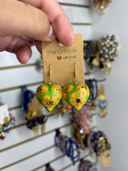 Limonada!/ Aretes de copal, Aretes Tradicionales Mexicanos, Aretes pintados a mano, Artesanía Mexicana