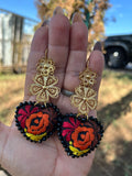 Aretes de corazon Bordados, aretes Tradicionales Mexicanos, Aretes bordados A mano, Artesanía Mexicana, Aretes San Antonino