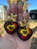 Aretes de corazon Bordados, aretes Tradicionales Mexicanos, Aretes bordados A mano, Artesanía Mexicana, Aretes San Antonino