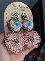 Aretes de corazon Bordados, aretes Tradicionales Mexicanos, Aretes bordados A mano, Artesanía Mexicana, Aretes San Antonino