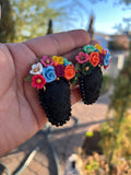 Gretel/ Aretes Bordados, aretes de calavera, Dia de muertos, aretes Tradicionales Mexicanos, Aretes bordados A mano, Artesanía Mexicana