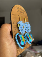 Aretes de corazon Bordados, aretes Tradicionales Mexicanos, Aretes bordados A mano, Artesanía Mexicana, Aretes San Antonino