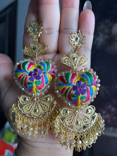 Aretes de corazon Bordados, aretes Tradicionales Mexicanos, Aretes bordados A mano, Artesanía Mexicana, Aretes San Antonino