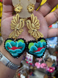 Aretes de corazon Bordados, aretes Tradicionales Mexicanos, Aretes bordados A mano, Artesanía Mexicana, Aretes San Antonino